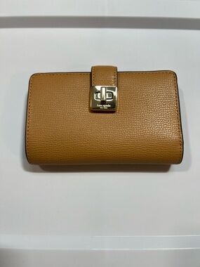 kate spade Tan Leather bifold Wallet with Gold Turn-Lock